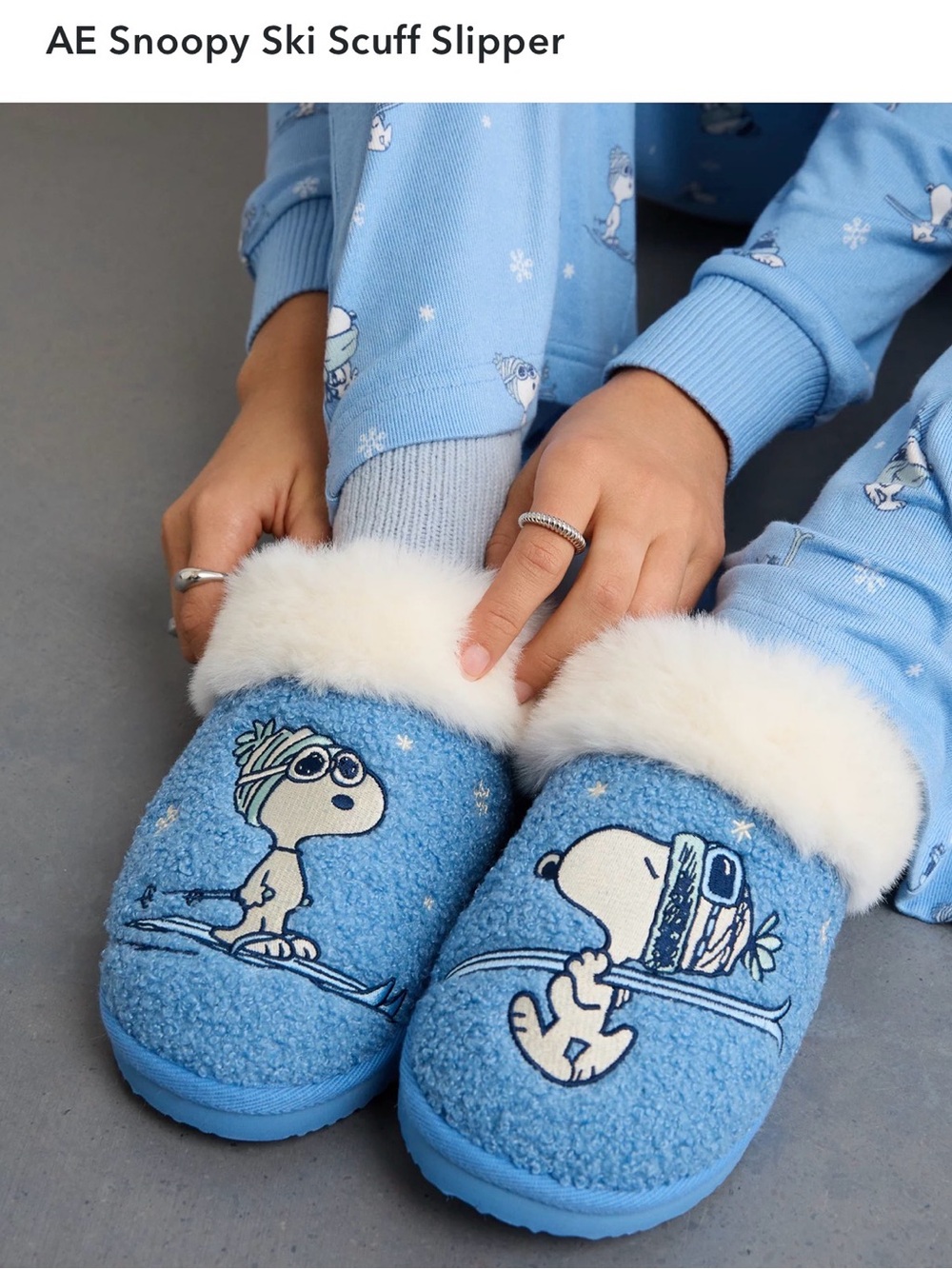 American Eagle Outfitters Blue Snoopy Ski Plush Scuff Slippers NWT